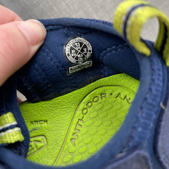 Kids Keens - Picture 5 of 5